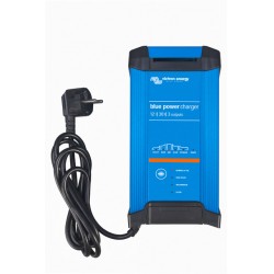 Blue Power IP22 Charger 12/15 (3)